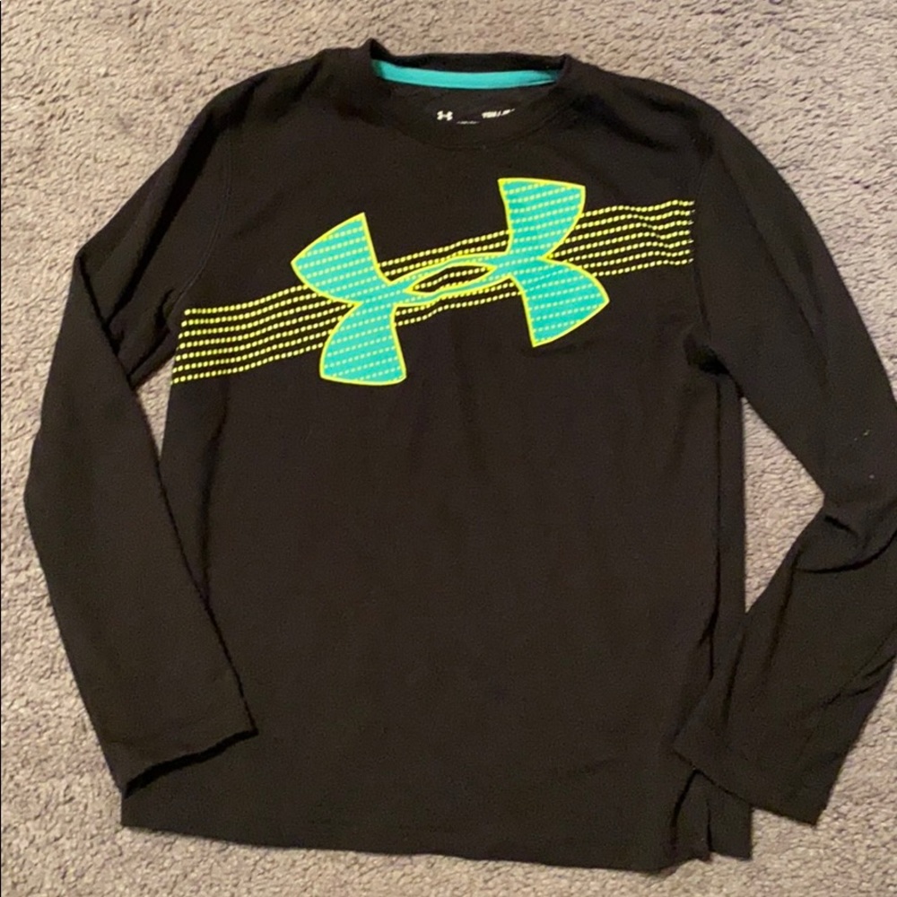 Under Armour long sleeve shirt